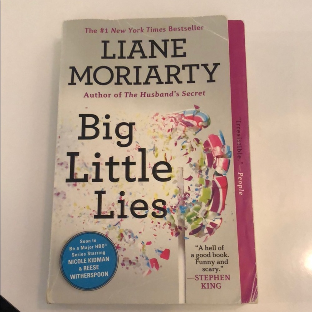 Big Little Lies by Liane Moriarty softcover
